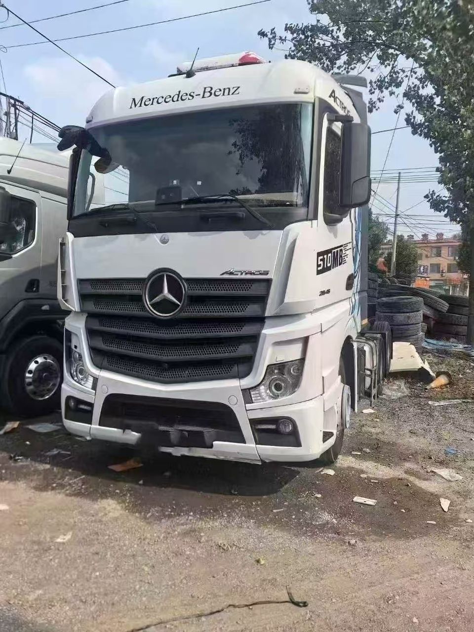Mercedes Benz Trucks